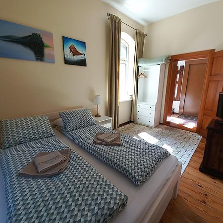 Apartment Under The Maple Klaipeda Luaran gambar